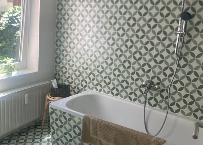 Charmante Im Gaesschen *